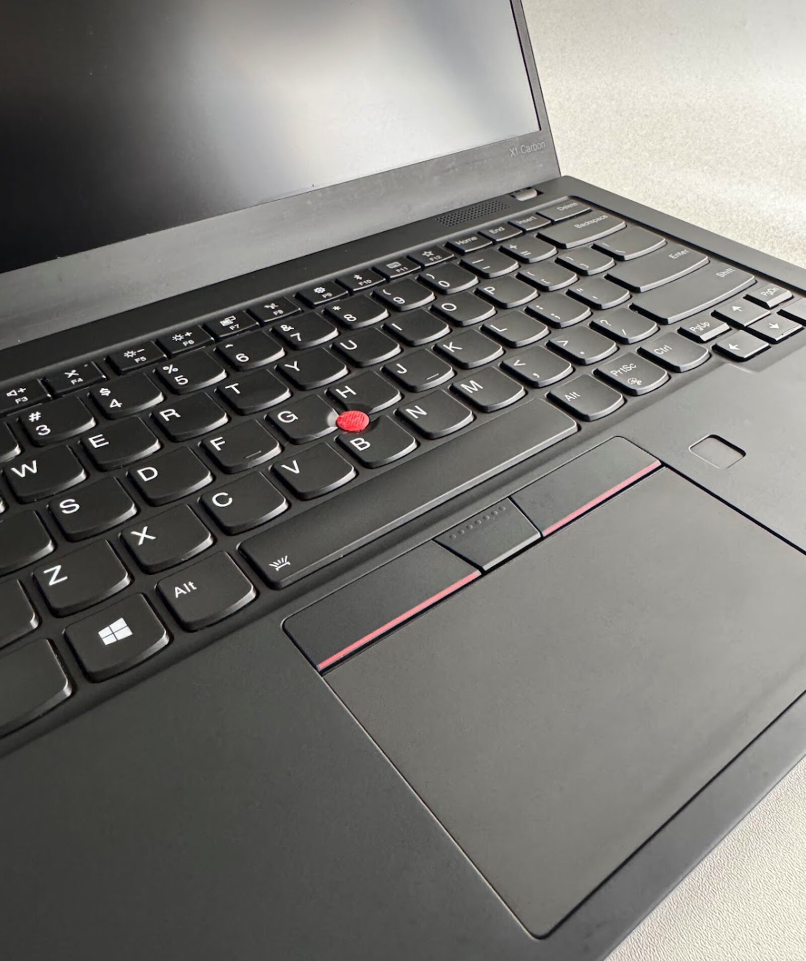 Keyboard deck X1 Carbon Gen 8