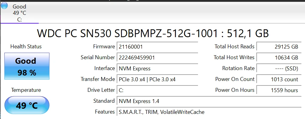 CrystalDiskInfo — kesehatan SSD