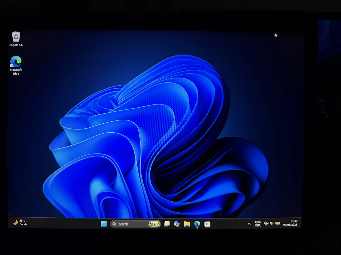 Dark theme — desktop Windows